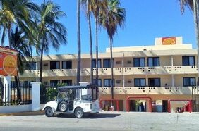 Hotel Las Jacarandas