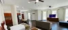 La Lola Hotel &...