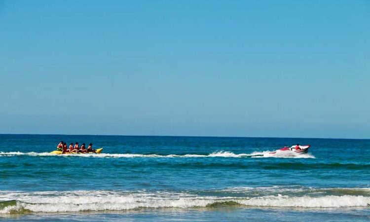 Paseo-Banana-Playa-Camaron